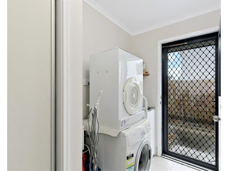 56 SIRENIA DRIVE, Burrum Heads QLD 4659