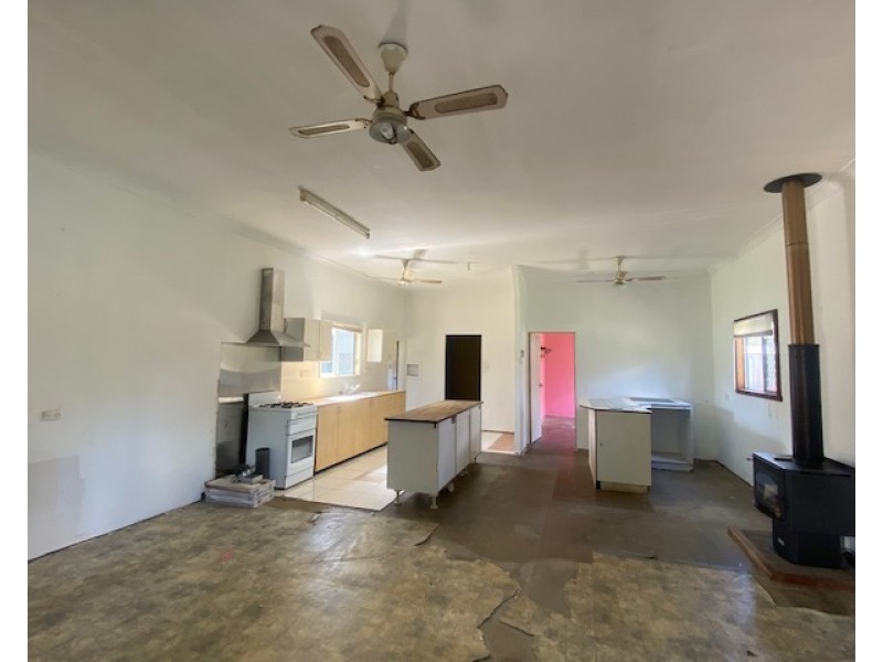 29 PACIFIC HAVEN CIRCUIT, Pacific Haven QLD 4659