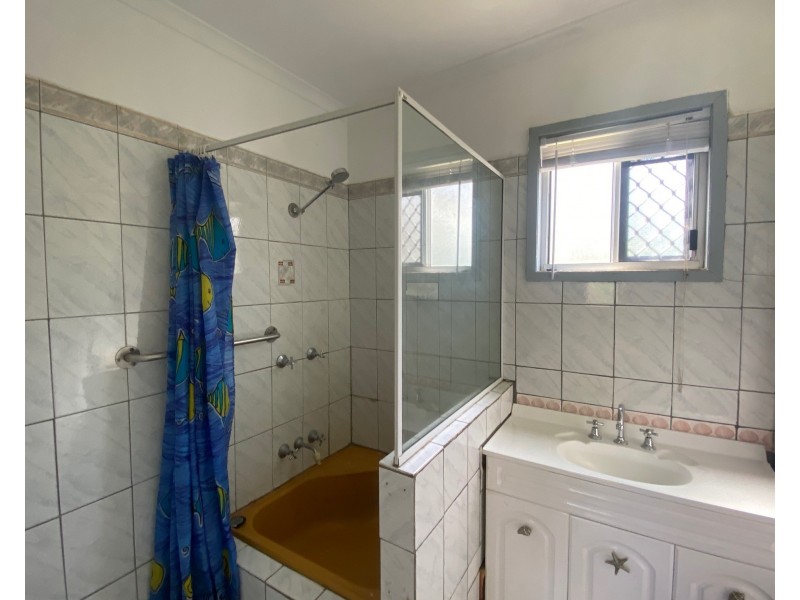 29 PACIFIC HAVEN CIRCUIT, Pacific Haven QLD 4659