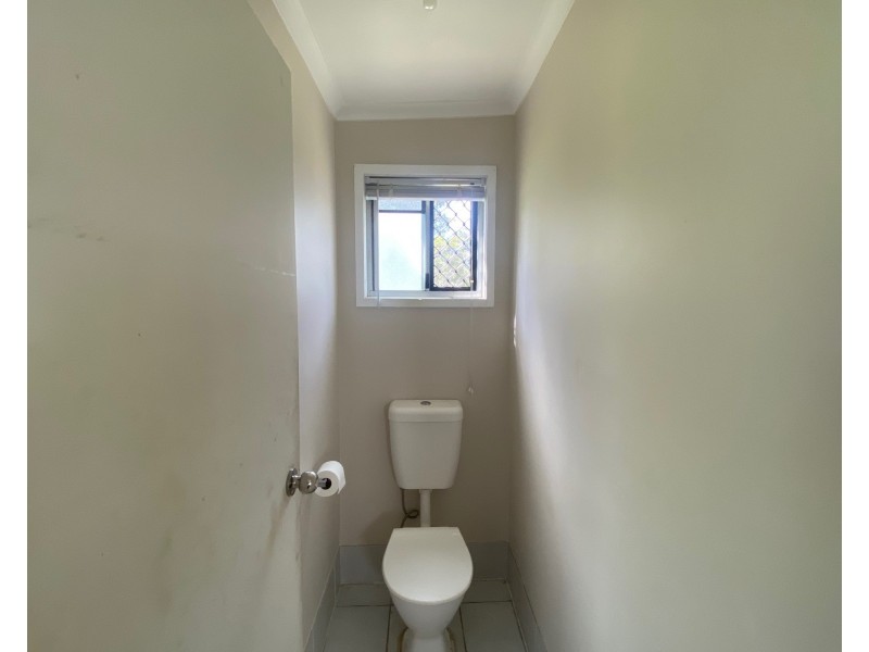 29 PACIFIC HAVEN CIRCUIT, Pacific Haven QLD 4659