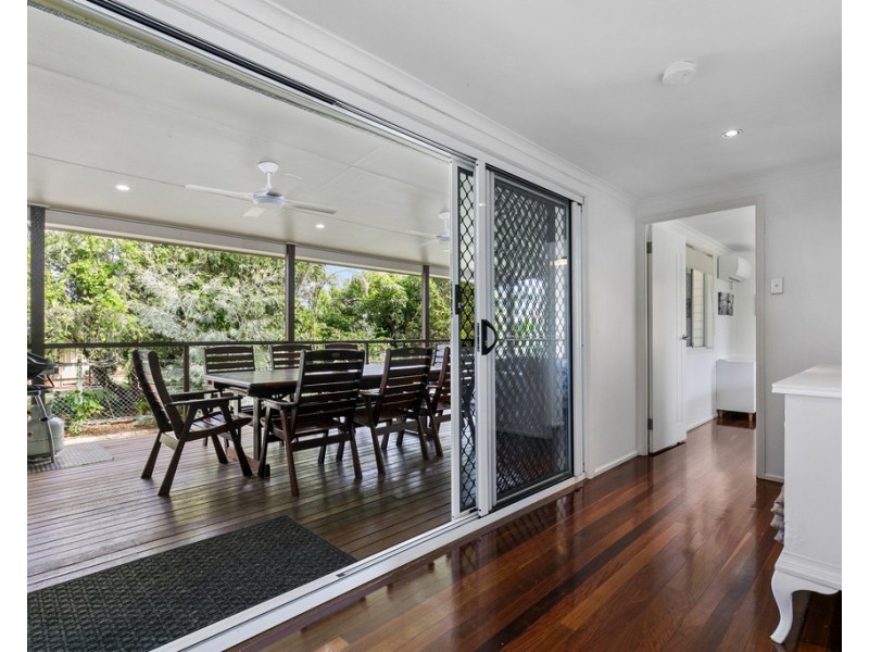 8 Ross Street, Burrum Heads QLD 4659
