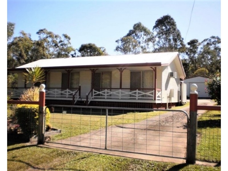 7 HOWARD HEIGHTS ROAD, Howard QLD 4659
