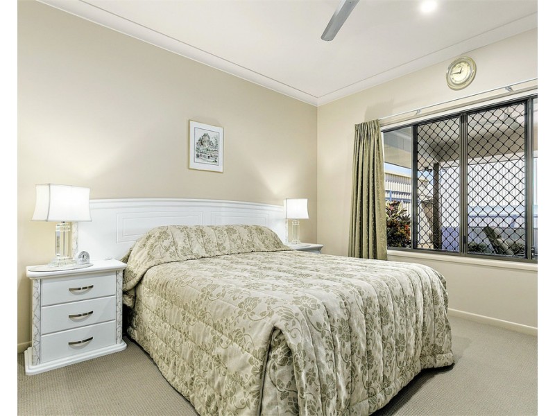 27 LUCAS DRIVE, Burrum Heads QLD 4659