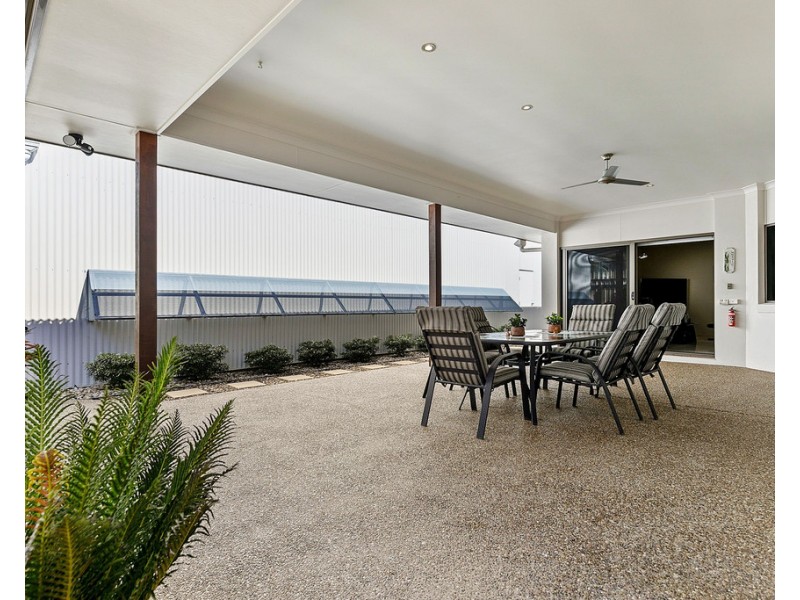 27 LUCAS DRIVE, Burrum Heads QLD 4659
