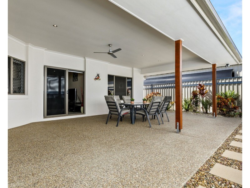 27 LUCAS DRIVE, Burrum Heads QLD 4659