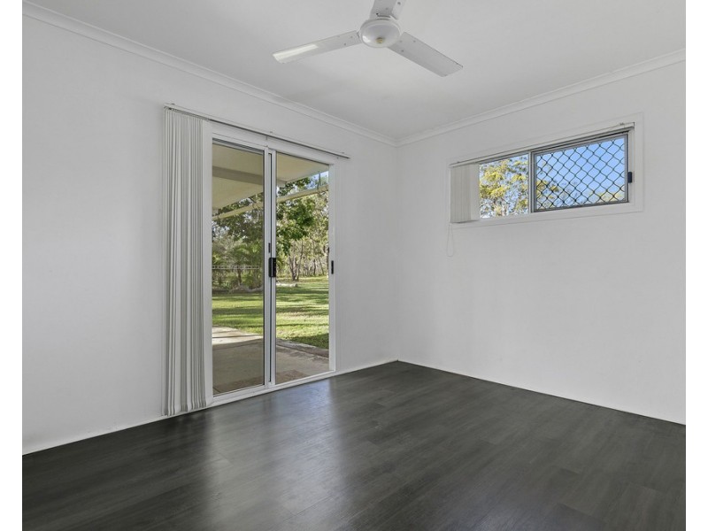 262 PACIFIC HAVEN DRIVE, Pacific Haven QLD 4659