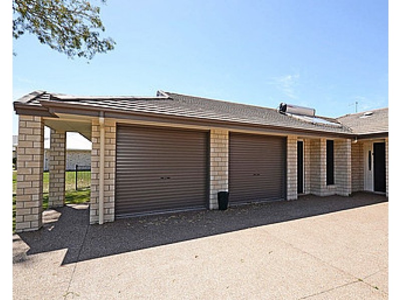 2 /12 FULMAR COURT, Burrum Heads QLD 4659