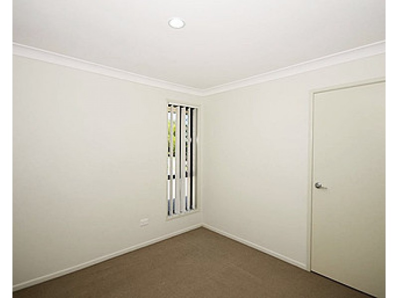 2 /12 FULMAR COURT, Burrum Heads QLD 4659