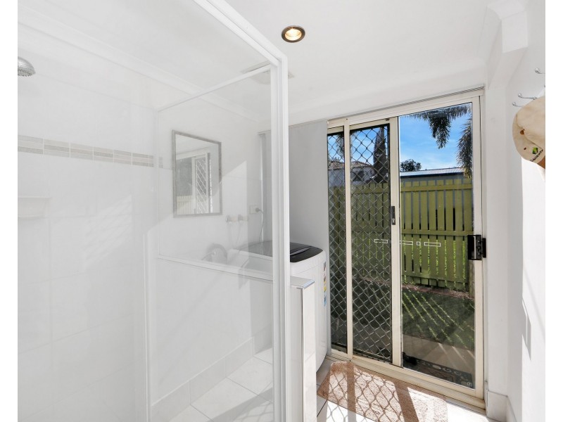 88 RIVERVIEW DRIVE, Burrum Heads QLD 4659