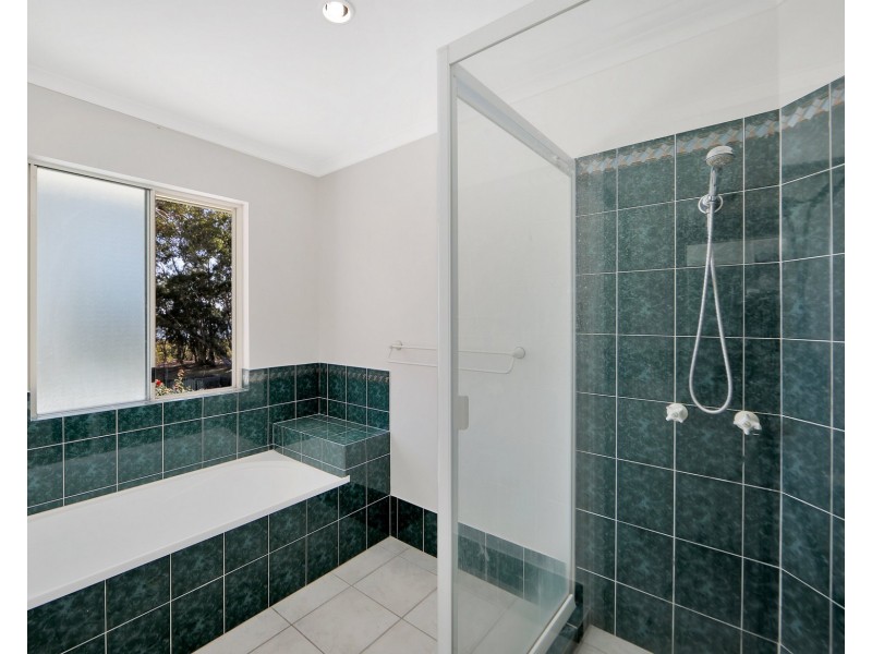 88 RIVERVIEW DRIVE, Burrum Heads QLD 4659