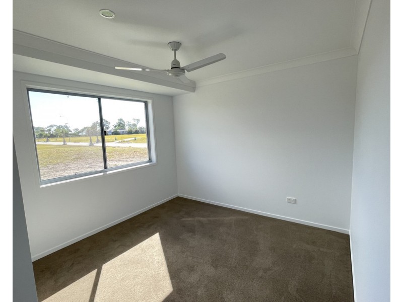 14 Sandcastles Circuit, Burrum Heads QLD 4659