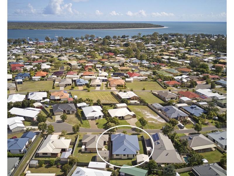 8 KRISTA COURT, Burrum Heads QLD 4659