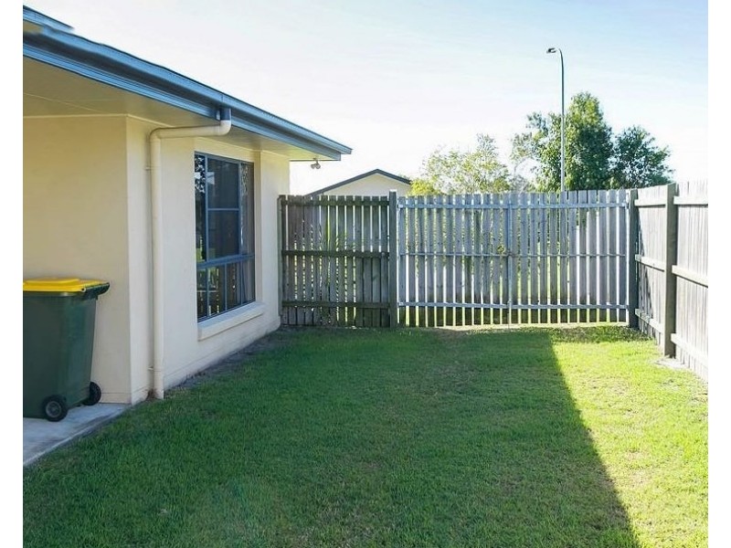 8 KRISTA COURT, Burrum Heads QLD 4659