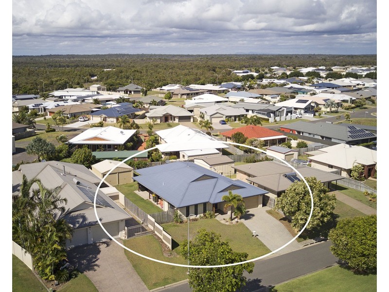 8 KRISTA COURT, Burrum Heads QLD 4659