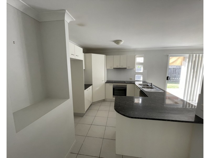 10 Brackish Court, Toogoom QLD 4655
