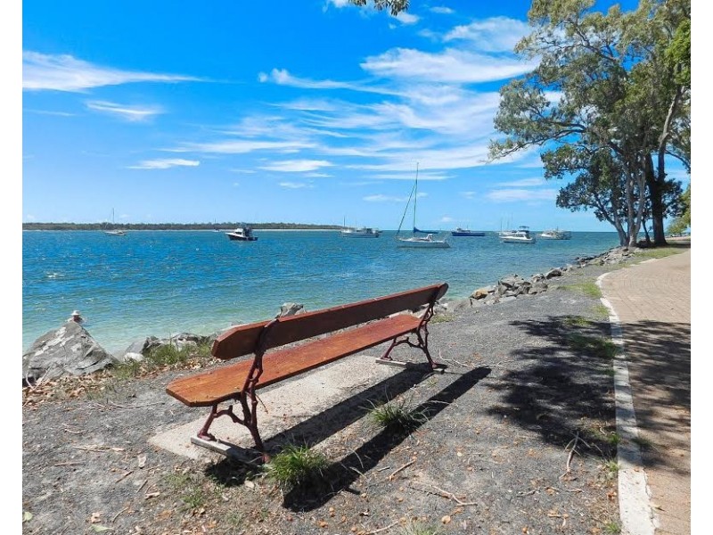12 SUNRISE CRESCENT, Burrum Heads QLD 4659