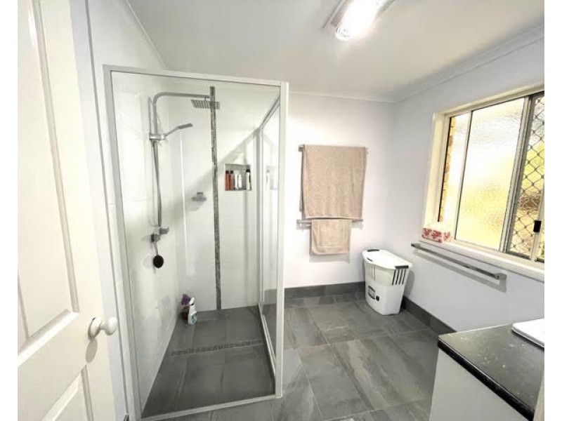 12 SUNRISE CRESCENT, Burrum Heads QLD 4659