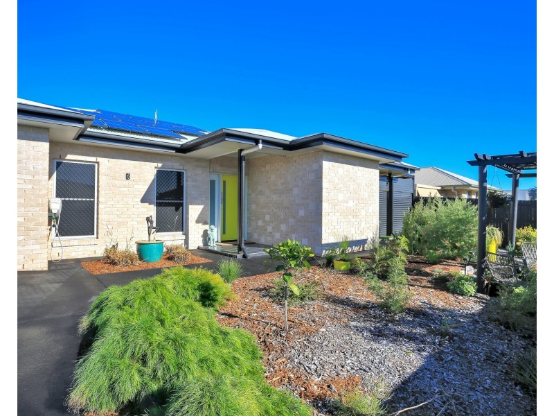 6 HONEY MYRTLE CLOSE, Burrum Heads QLD 4659