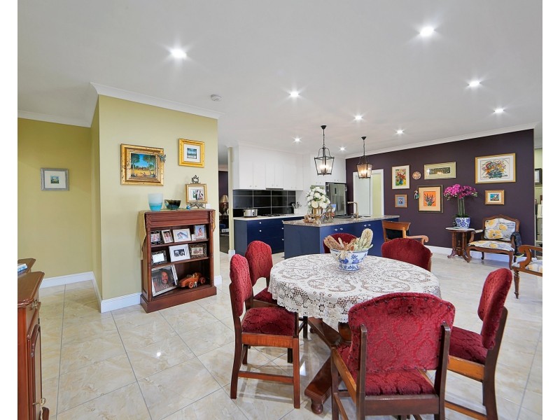 6 HONEY MYRTLE CLOSE, Burrum Heads QLD 4659