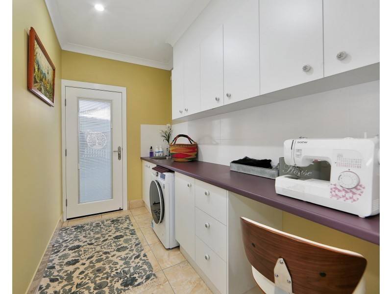 6 HONEY MYRTLE CLOSE, Burrum Heads QLD 4659