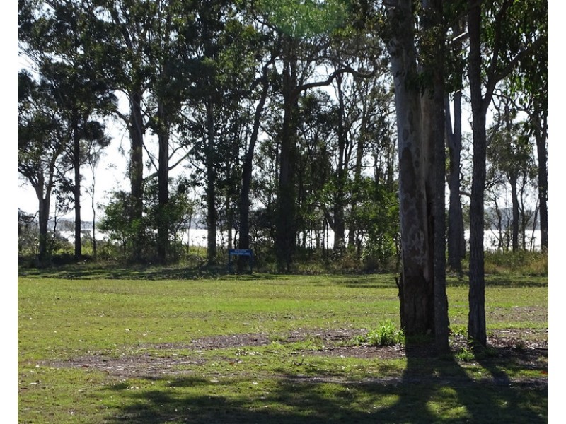 56 TRAVISTON WAY, Burrum Heads QLD 4659