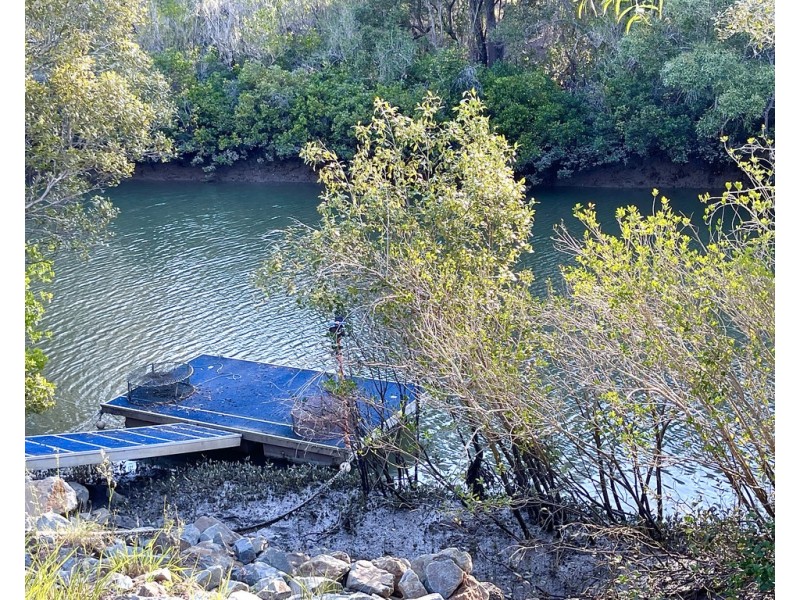 72 PACIFIC HAVEN CIRCUIT, Pacific Haven QLD 4659