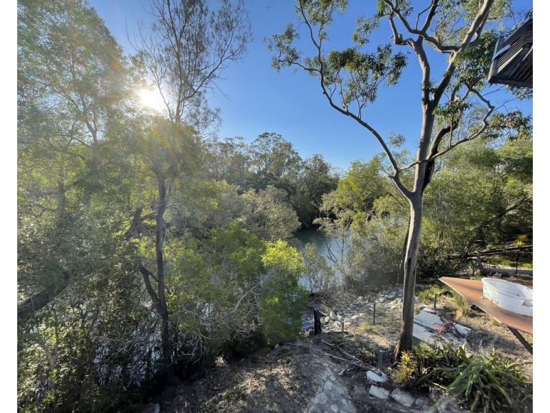72 PACIFIC HAVEN CIRCUIT, Pacific Haven QLD 4659
