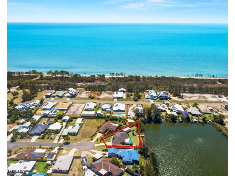 20 BENTWOOD STREET, Burrum Heads QLD 4659