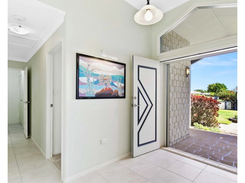 20 BENTWOOD STREET, Burrum Heads QLD 4659