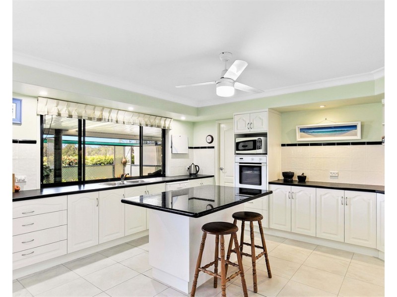 20 BENTWOOD STREET, Burrum Heads QLD 4659