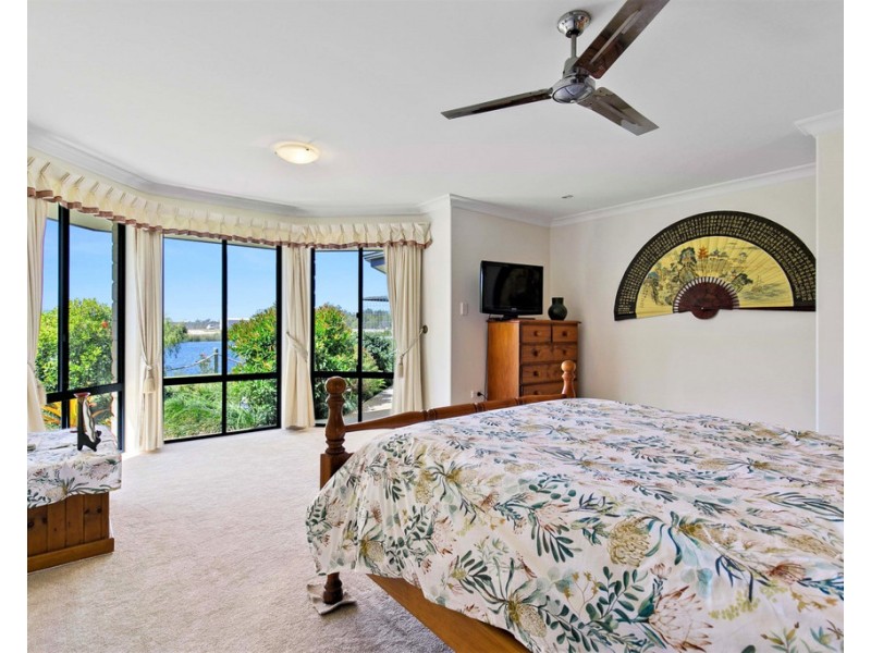 20 BENTWOOD STREET, Burrum Heads QLD 4659