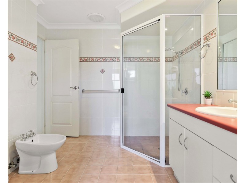 20 BENTWOOD STREET, Burrum Heads QLD 4659