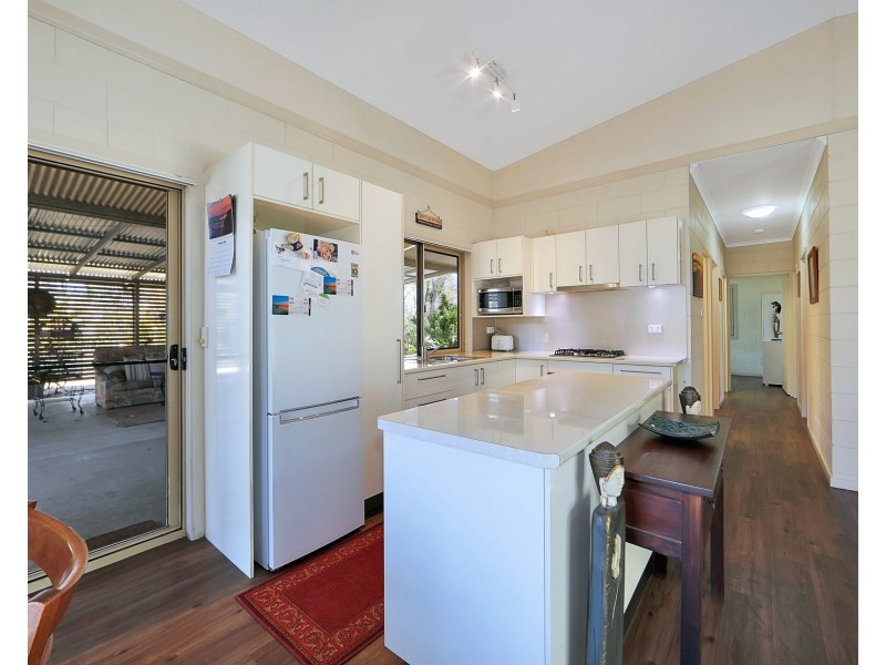 219 PACIFIC HAVEN CIRCUIT, Pacific Haven QLD 4659