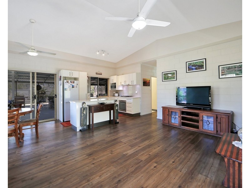 219 PACIFIC HAVEN CIRCUIT, Pacific Haven QLD 4659