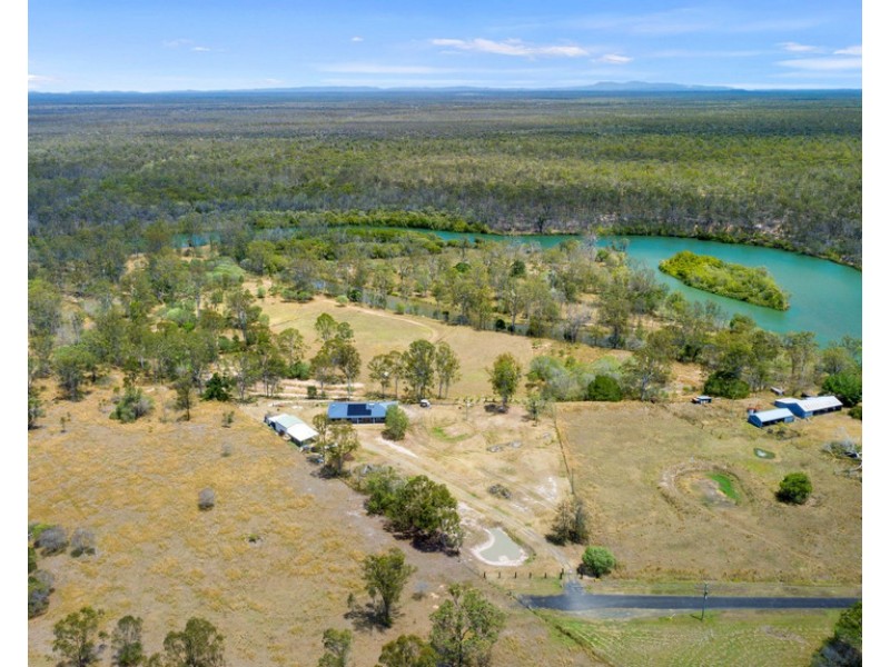 102 RIVER ROAD, Buxton QLD 4660