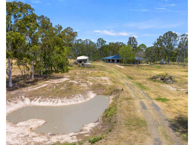 102 RIVER ROAD, Buxton QLD 4660