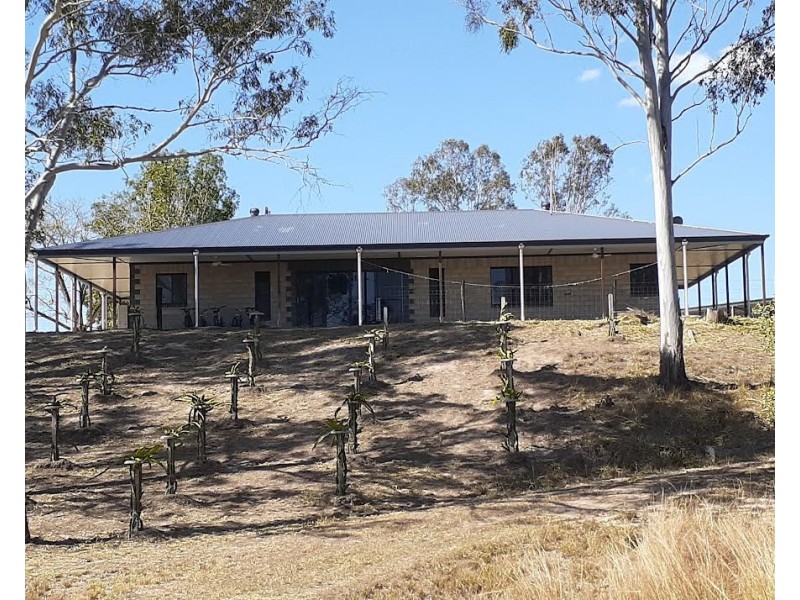 102 RIVER ROAD, Buxton QLD 4660