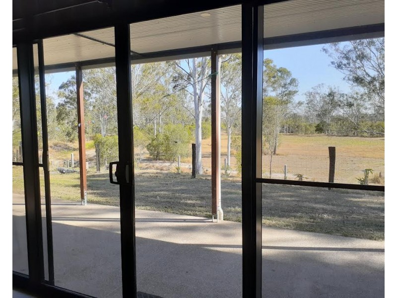 102 RIVER ROAD, Buxton QLD 4660