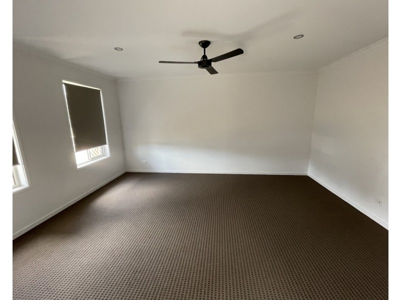 3 Periwinkle Crescent, Toogoom QLD 4655