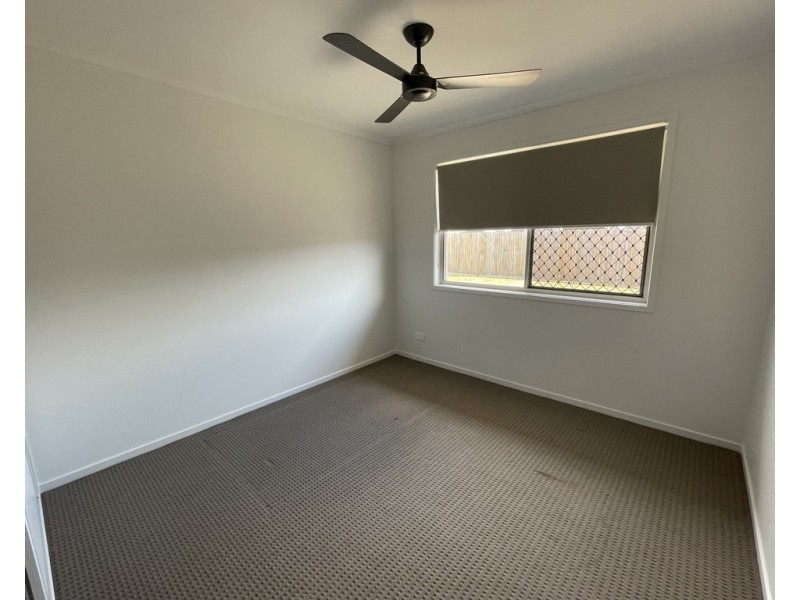 3 Periwinkle Crescent, Toogoom QLD 4655
