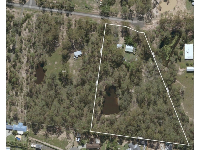 17 MILLER CRESCENT, Burrum Heads QLD 4659