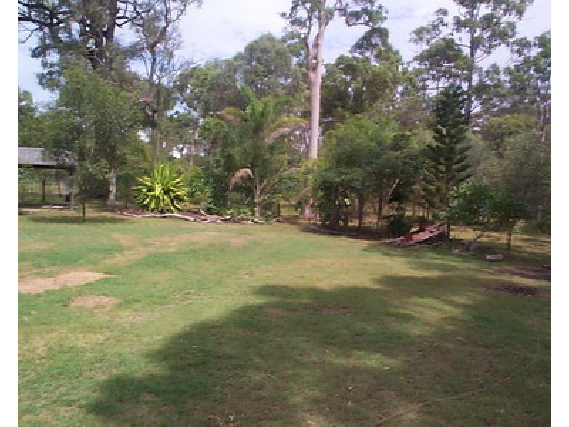 17 MILLER CRESCENT, Burrum Heads QLD 4659