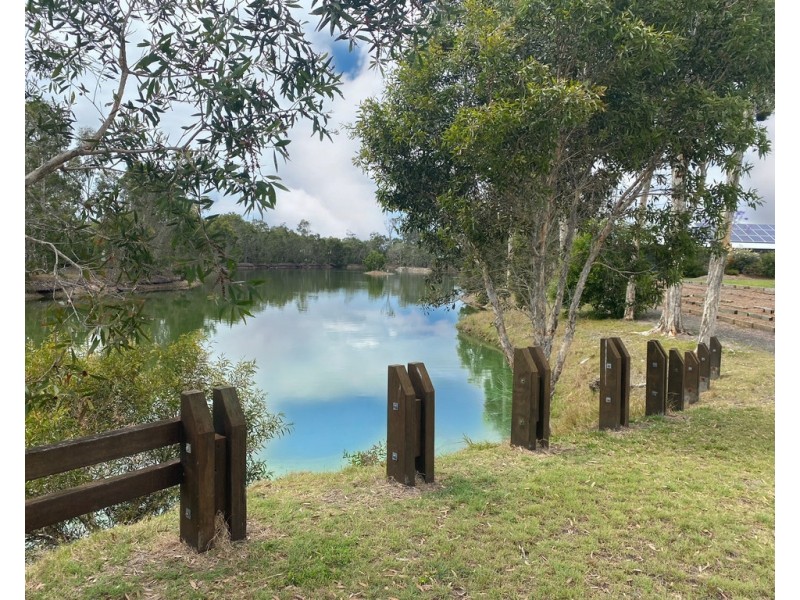 36 Sirenia Drive, Burrum Heads QLD 4659