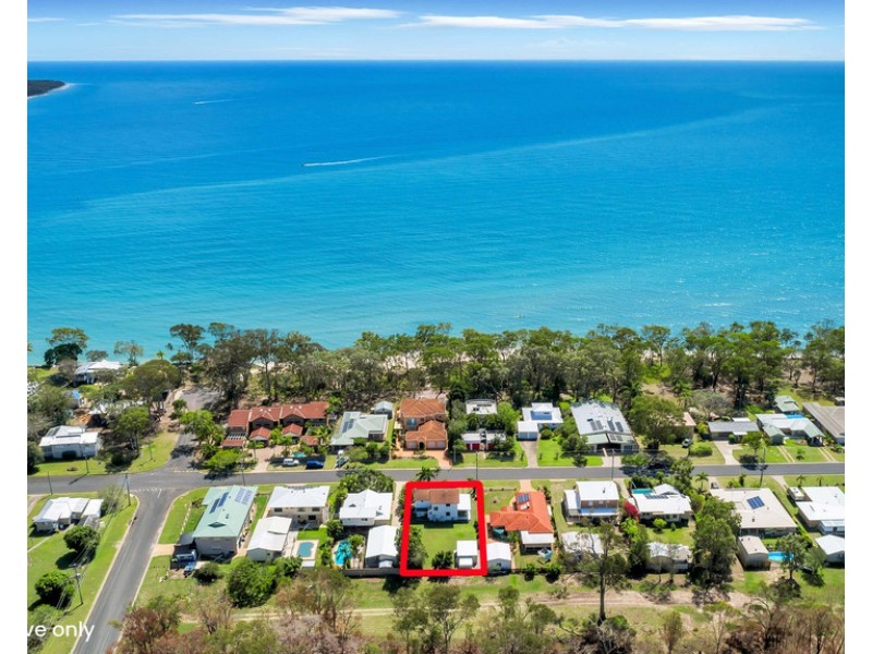115 BURRUM STREET, Burrum Heads QLD 4659