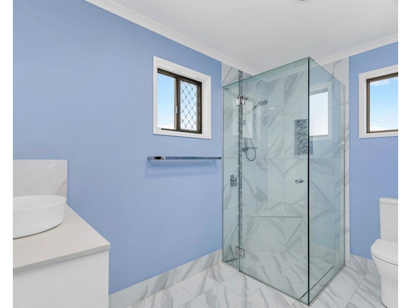 115 BURRUM STREET, Burrum Heads QLD 4659