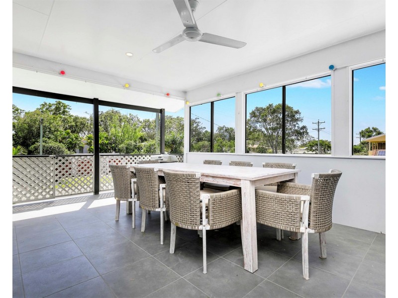 115 BURRUM STREET, Burrum Heads QLD 4659