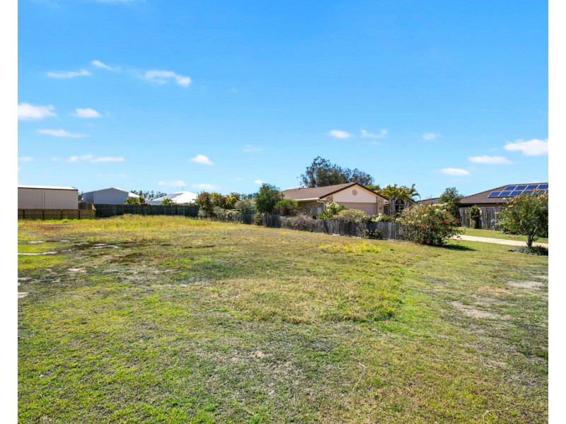 16 BENTWOOD STREET, Burrum Heads QLD 4659