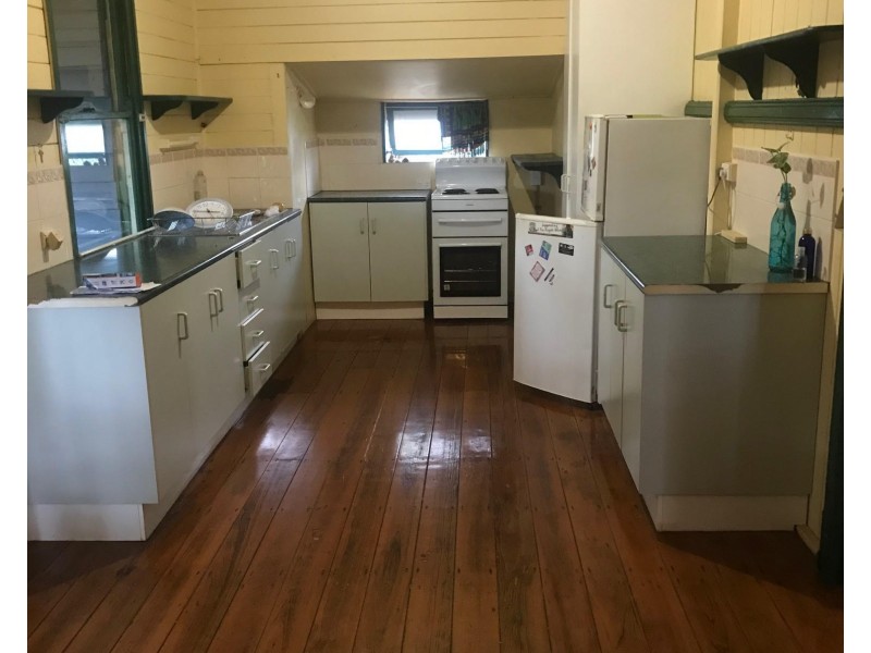 2 MARTHA STREET, Howard QLD 4659