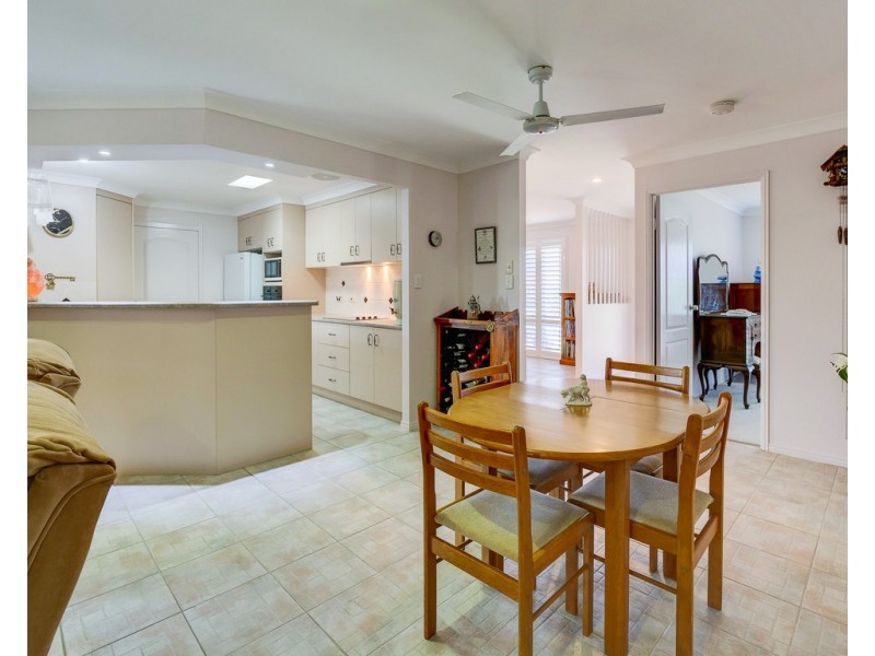 16 Warringal Court, Burrum Heads QLD 4659