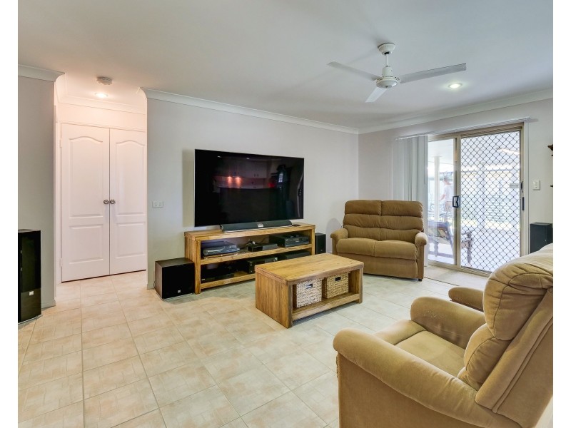 16 Warringal Court, Burrum Heads QLD 4659